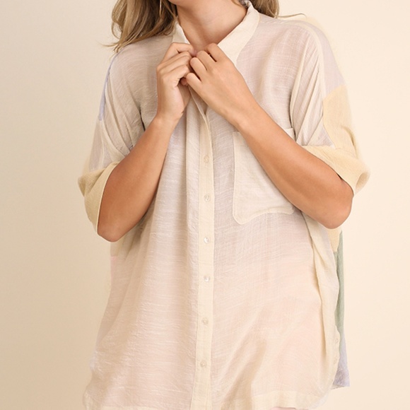 Plus Size - Block Design Button Top - Picture 2 of 3